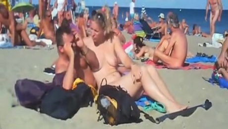 voyeur swinger beach sex