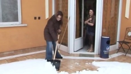 Granny and teen lesbians (18+)