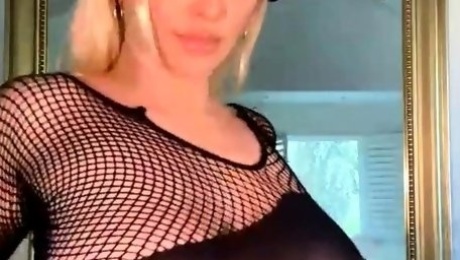 Lindsey Pelas Sexy Fishnet Livestream Video Leaked