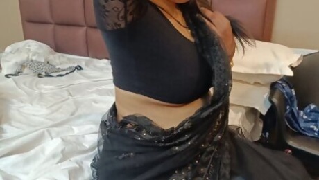 Sexy divyanka bhabhi fucked with neighbuor