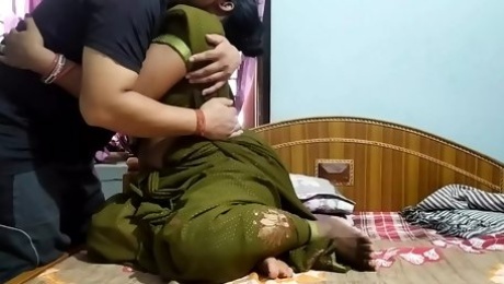 Professor Priya Sen fucking hard and riding cock in saree with her Boyfriend on Xhamster 2023