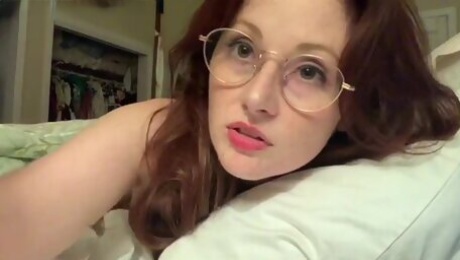 Celestial babe in glasses likes to see me masturbating on